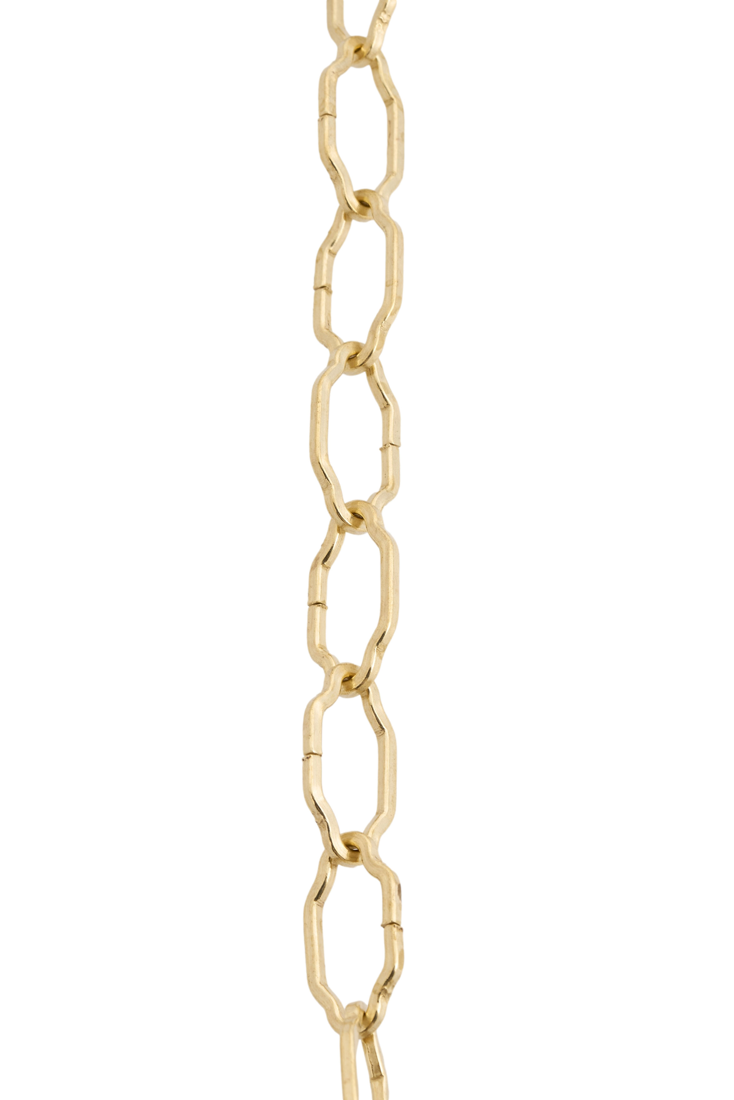 BRASS PLATED GOTHIC CHAIN - MEDIUM 2.7mm WIRE  40mm x 15mm link (internal)