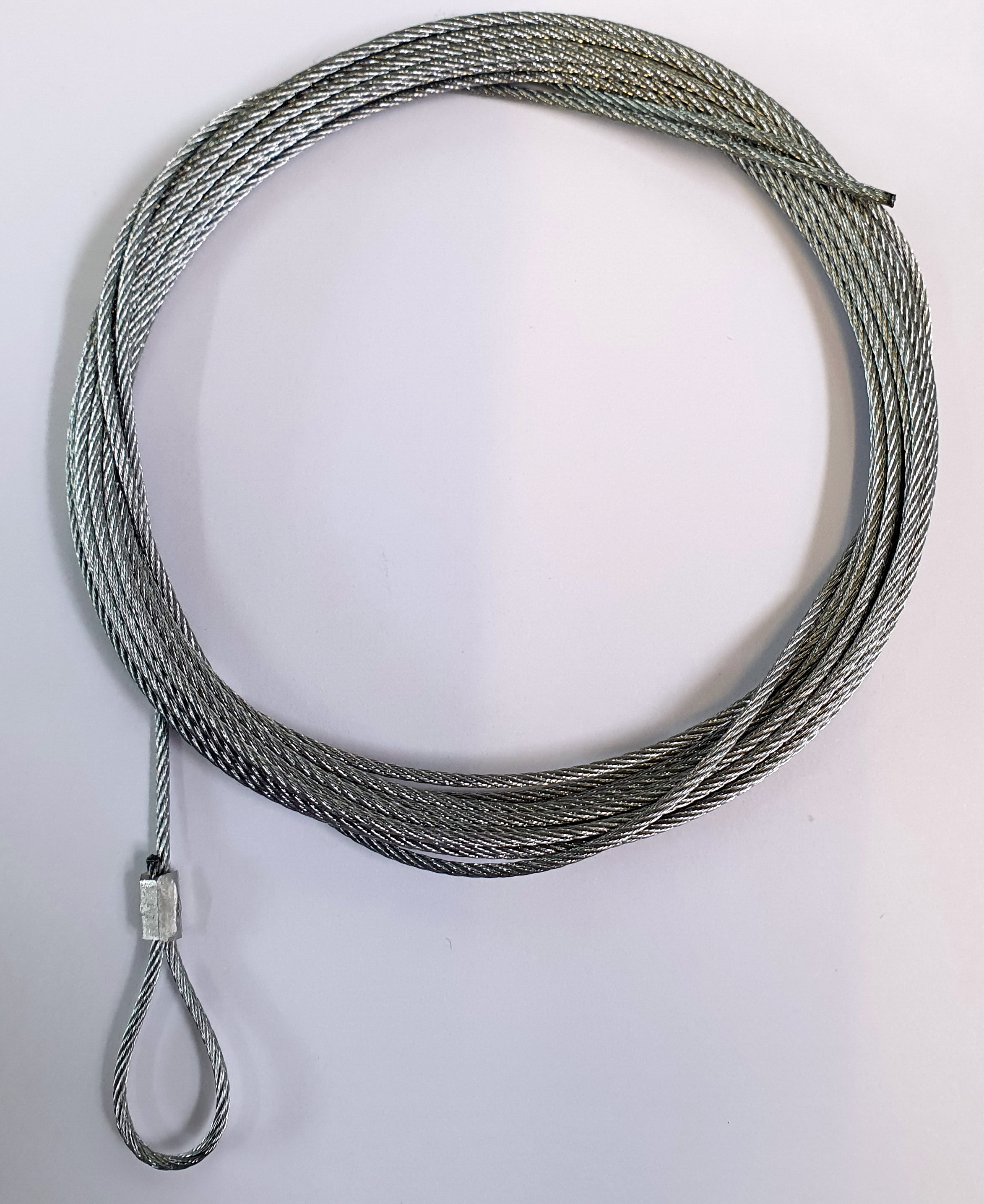 SUSPENSION CABLE - 1.5MM X 2MT WITH 7MM LOOP GALVANISED STEEL 7X7 CONSTRUCTION. SAFE WORKING LOAD 35KG; MINIMUM BREAKING LOAD 177KG